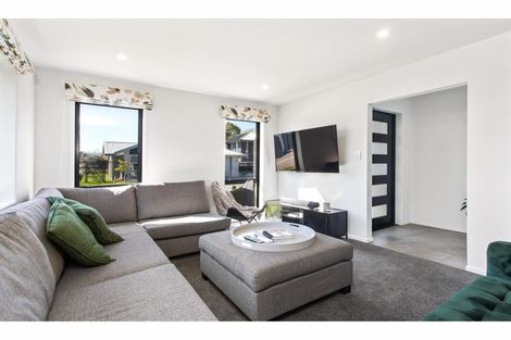 Photo of property in 8 Musket Lane, Broomfield, Christchurch, 8042