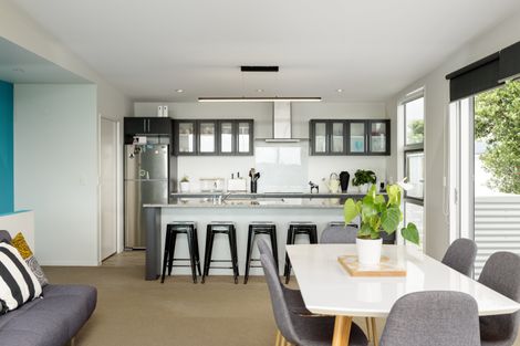 Photo of property in 1340 Papamoa Beach Road, Papamoa Beach, Papamoa, 3118