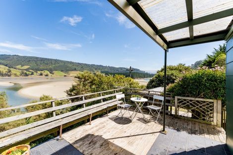 Photo of property in 50 Bay Road, Purakaunui, Port Chalmers, 9081