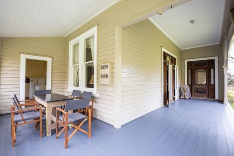 Photo of property in 1 Kahikatea Street, Inglewood, 4330