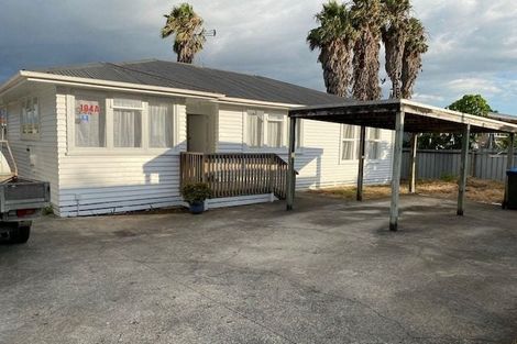 Photo of property in 5a Anderson Avenue, Point England, Auckland, 1072