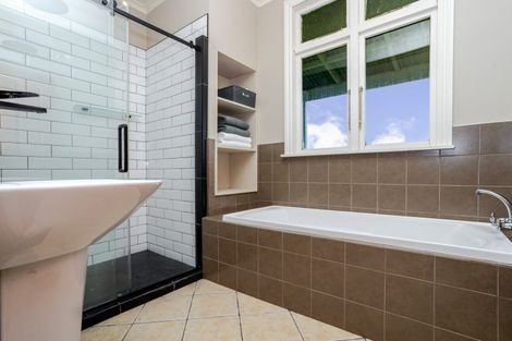 Photo of property in 63 Oparatai Road, Mangatainoka, Pahiatua, 4982