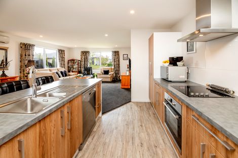 Photo of property in 10 Jasper Court, Rolleston, 7614