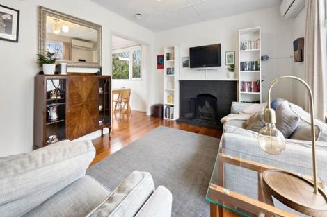 Photo of property in 1/14 Roberts Road, Te Atatu South, Auckland, 0610