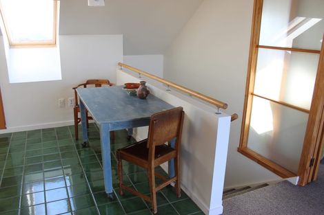 Photo of property in 19 Milne Terrace, Island Bay, Wellington, 6023