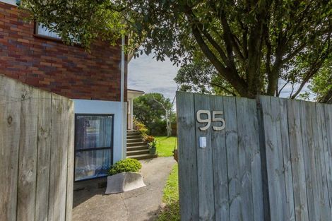 Photo of property in 95 Clovelly Road, Bucklands Beach, Auckland, 2012