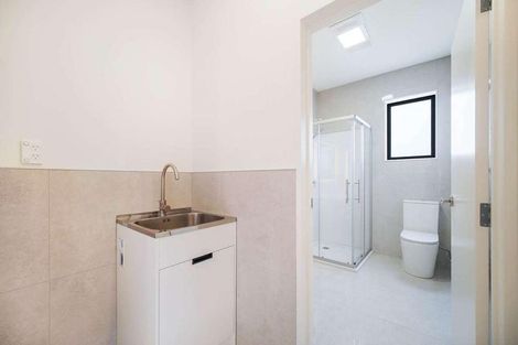 Photo of property in 12 Kaapehu Street, Karaka, 2578