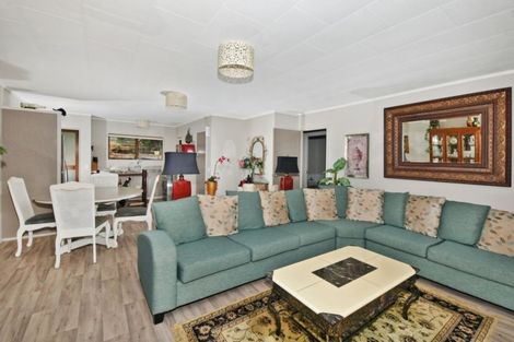 Photo of property in 1 Tikorangi Place, Morningside, Whangarei, 0110