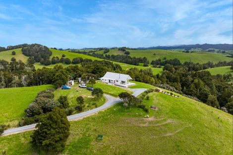Photo of property in 169 Te Toiroa Road, Ngunguru, Whangarei, 0173