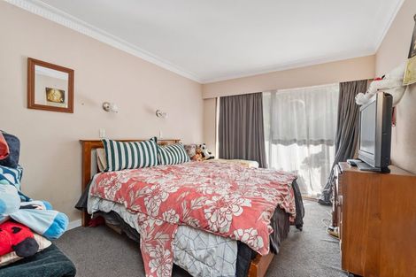 Photo of property in 266-270 Western Hills Drive, Avenues, Whangarei, 0110