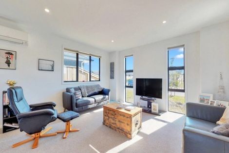 Photo of property in 38 Te Kio Crescent, Papamoa Beach, Papamoa, 3118