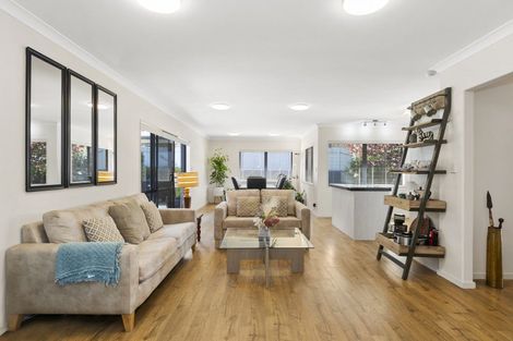 Photo of property in 16 Rosella Drive, Welcome Bay, Tauranga, 3112