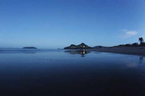 Photo of property in 124a Ocean Beach Road, Tairua, 3508