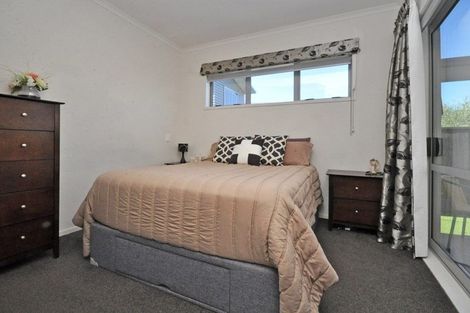 Photo of property in 16 Kanuka Road, Hobsonville, Auckland, 0616