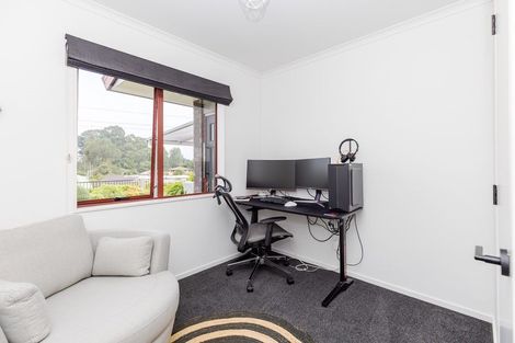 Photo of property in 83 Dixon Road, Glenview, Hamilton, 3206