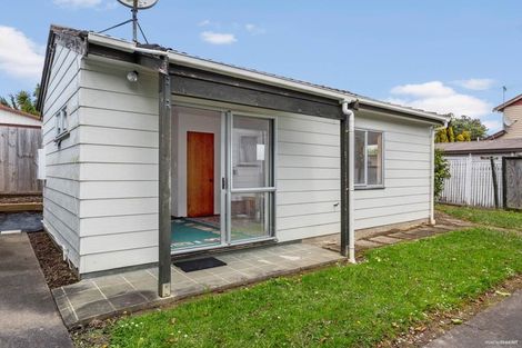 Photo of property in 8 Devonshire Road, Unsworth Heights, Auckland, 0632