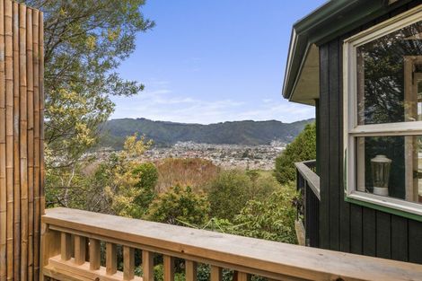 Photo of property in 26 Gurney Road, Kelson, Lower Hutt, 5010