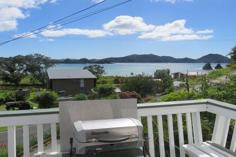 Photo of property in 72 Rapata Road, Oakura, Hikurangi, 0184