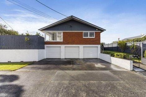 Photo of property in 1/29 Mahara Avenue, Birkenhead, Auckland, 0626