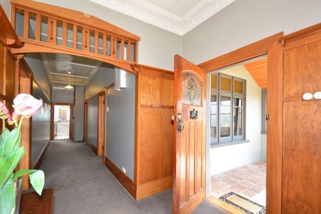 Photo of property in 55 Hargest Crescent, Saint Kilda, Dunedin, 9012