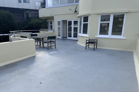 Photo of property in 3/20 Saint Michaels Crescent, Kelburn, Wellington, 6012