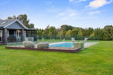 Photo of property in 27 Mill Grove, Clareville, Carterton, 5713
