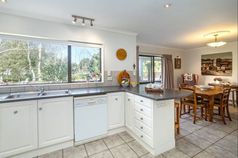 Photo of property in 175 Lincoln Road, Carterton, 5713