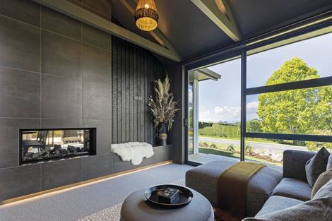 Photo of property in 9 Tautoru Avenue, Orewa, 0931