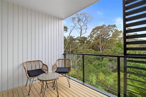 Photo of property in 10a Huka Road, Birkenhead, Auckland, 0626