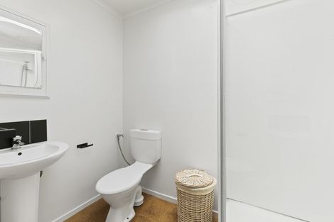 Photo of property in 24a Deller Grove, Silverstream, Upper Hutt, 5019