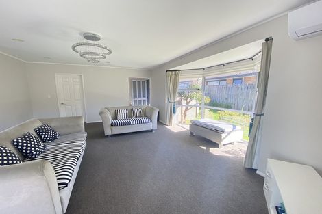 Photo of property in 2/88 Simmental Crescent, Somerville, Auckland, 2014