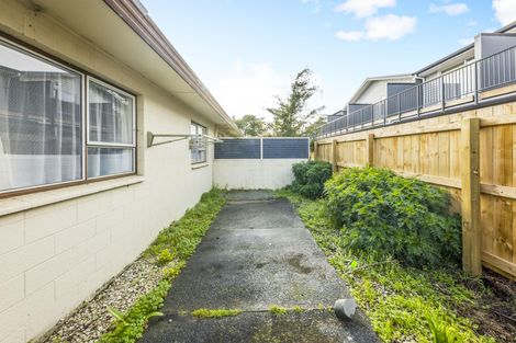 Photo of property in 2/30 Takanini Road, Takanini, 2112