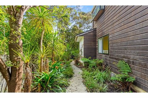 Photo of property in 2/46 Powrie Street, Glenfield, Auckland, 0629