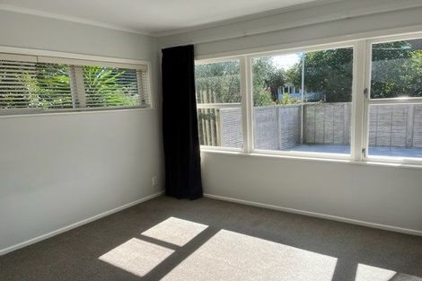 Photo of property in 7 Seymour Road, Mellons Bay, Auckland, 2014