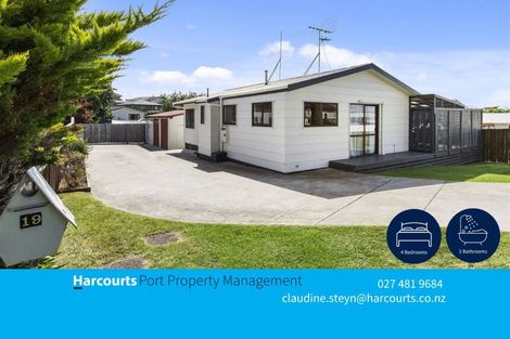 Photo of property in 19 Mellsop Avenue, Waiuku, 2123