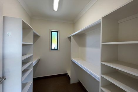 Photo of property in 10 Lewis Way, Poraiti, Napier, 4112