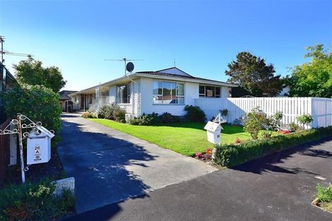 Photo of property in 2/28 Strathfield Avenue, Dallington, Christchurch, 8061