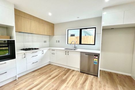 Photo of property in 44d Innismara Avenue, Wattle Downs, Auckland, 2103