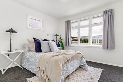 Photo of property in 382 High Street South, Carterton, 5713