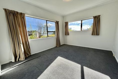 Photo of property in 34 Telstar Place, Beach Haven, Auckland, 0626