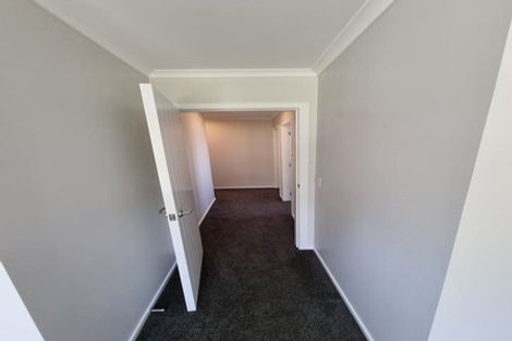 Photo of property in 62 Hokioi Drive, Kenepuru, Porirua, 5022