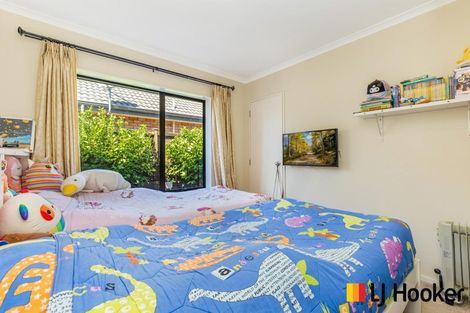 Photo of property in 4 Croftview Road, Wattle Downs, Auckland, 2103