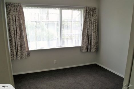 Photo of property in 102 Arahura Crescent, Waitangirua, Porirua, 5024