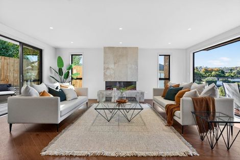 Photo of property in 1a Prestige Place, Castor Bay, Auckland, 0620