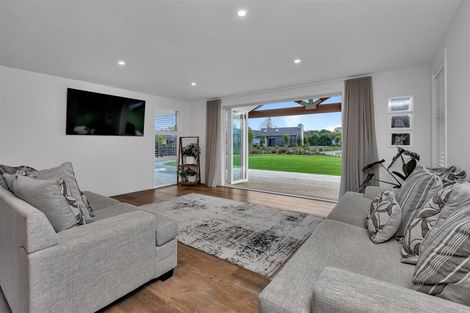 Photo of property in 21 Corsair Drive, Maungatapere, Whangarei, 0179