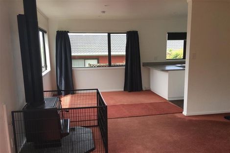 Photo of property in 315b Maungaraki Road, Maungaraki, Lower Hutt, 5010