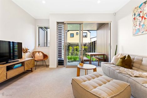 Photo of property in 5/28 Nevill Road, Hobsonville, Auckland, 0616