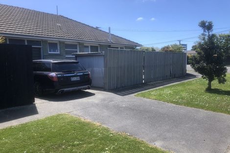 Photo of property in 122 Estuary Road, South New Brighton, Christchurch, 8062