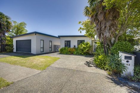 Photo of property in 83 Church Road, Taradale, Napier, 4112