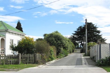 Photo of property in 2/61 Ferry Road, Clive, 4102